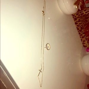 A 14K gold necklace